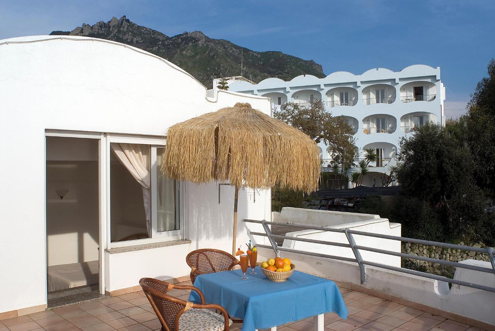 Hotel Terme Villa Teresa Forio di Ischia Camera foto