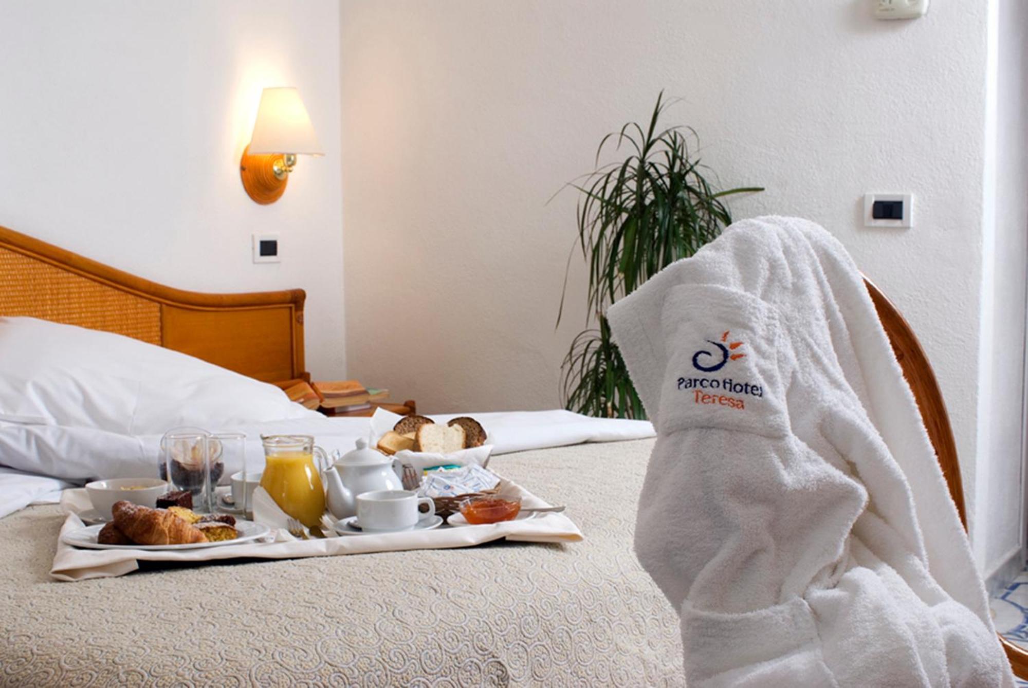 Hotel Terme Villa Teresa Forio di Ischia Camera foto