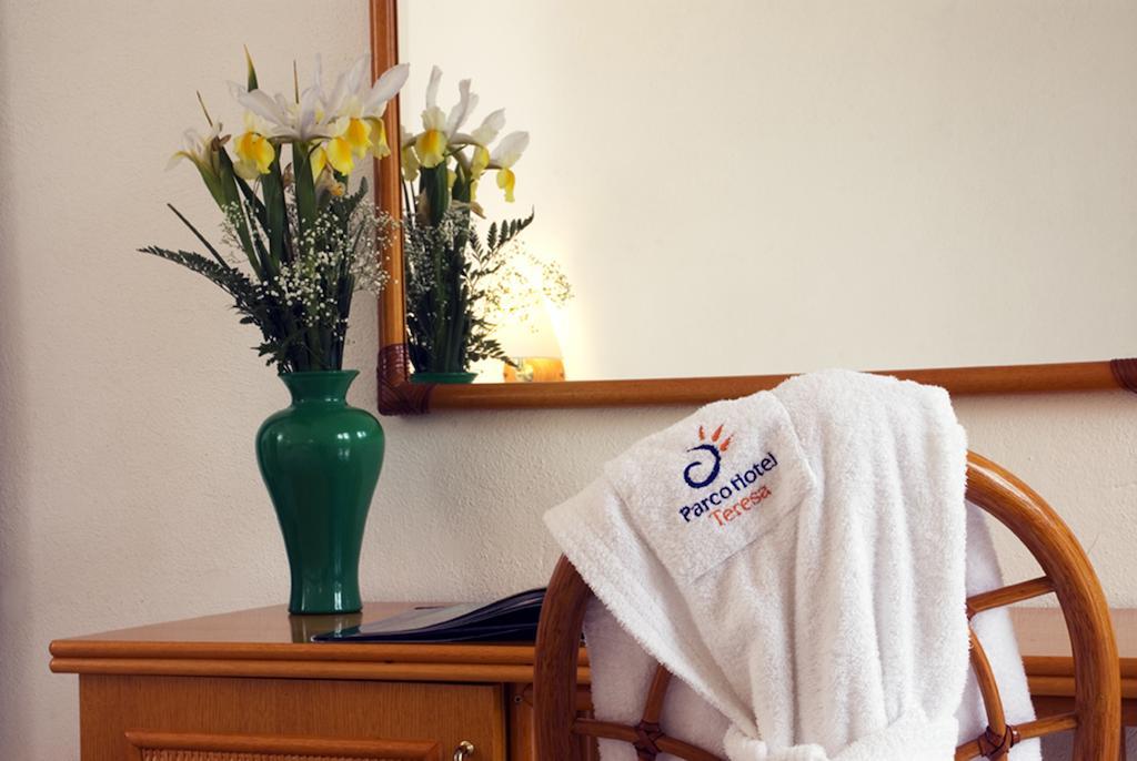 Hotel Terme Villa Teresa Forio di Ischia Esterno foto